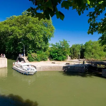 Hotel La Grande Conque 4*
