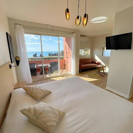 Hotel La Grande Conque 4*