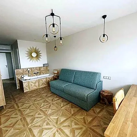 Hotel La Grande Conque 4*